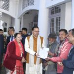 नैनीताल: मुख्यमंत्री ने जनता से मुलाकात कर सुनी समस्याएं